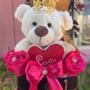 White Teddy Bear with Pink Roses Gift Set